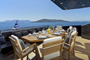 luxury cruise in Halkidiki